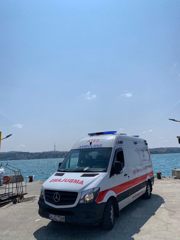 Şehirlerarası hasta nakil ambulansı